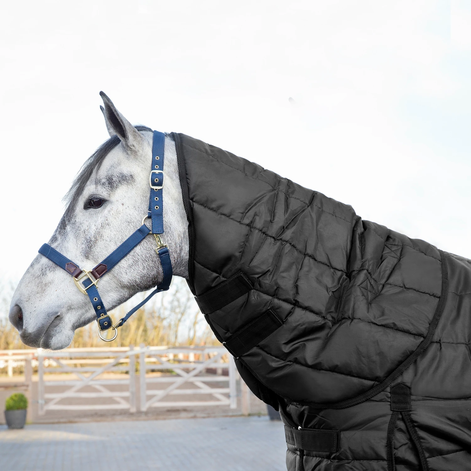 Horze Nevada Halsteil Für Stalldecke, 200g 1 Horze Nevada Halsteil Für Stalldecke, 200g