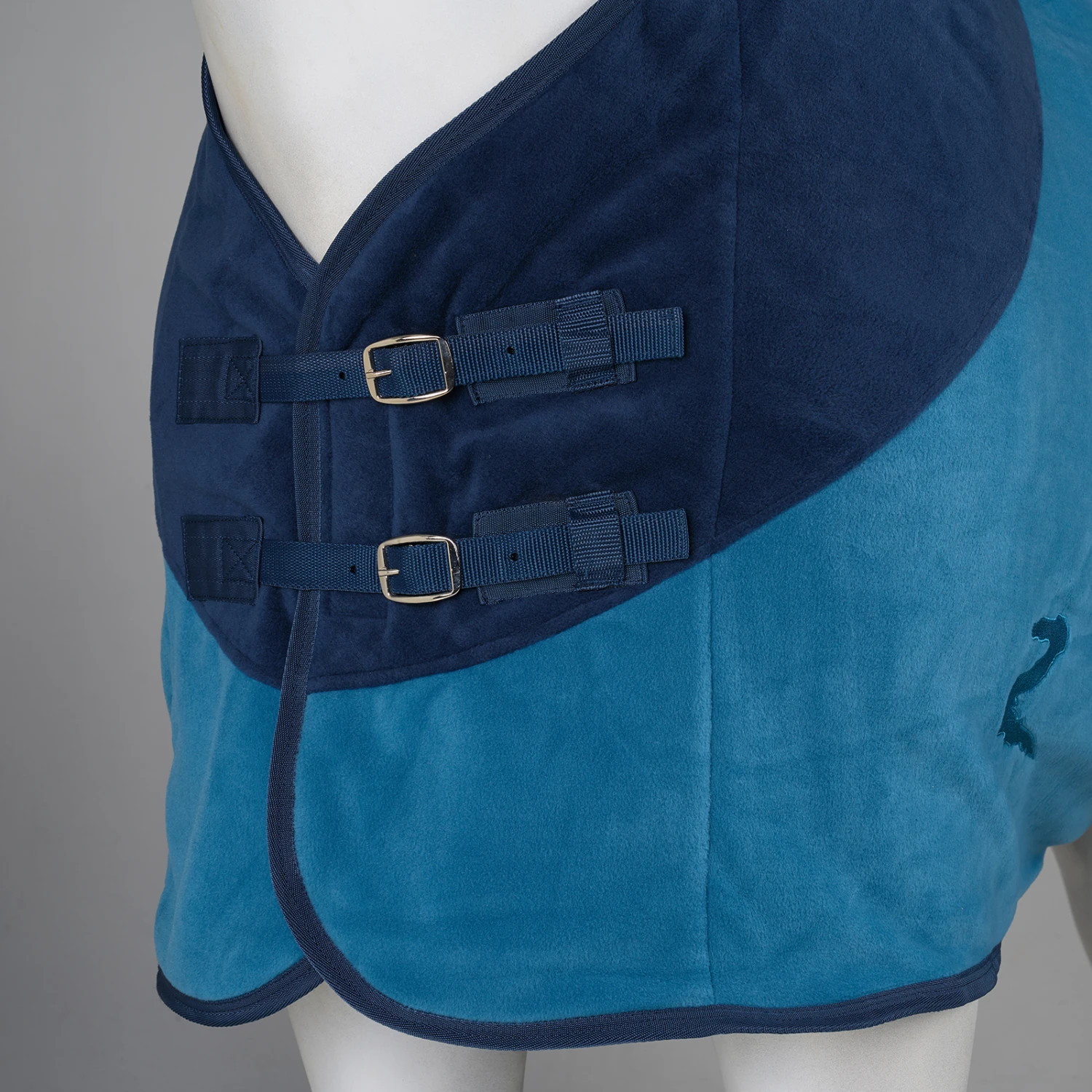 Horze Turin Fleece Abschwitzdecke 3 Horze Turin Fleece Abschwitzdecke – Bild 3